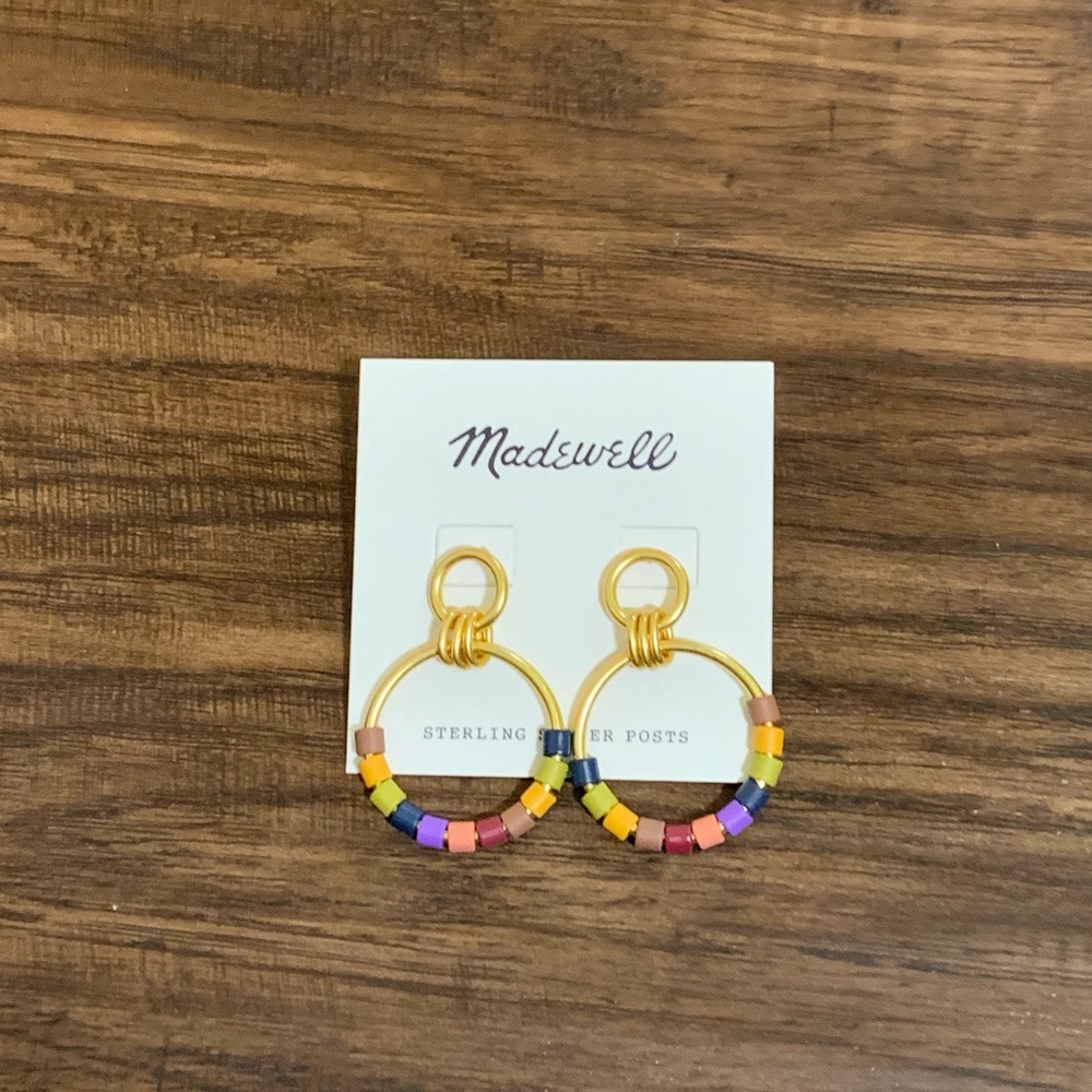 Madewell rainbow beaded statement hoop earring - Picture 6 of 7